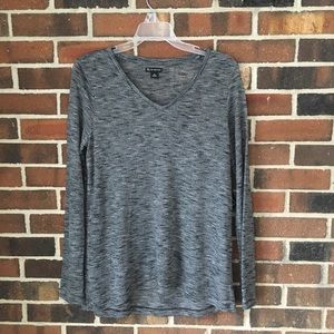 NWT Med Lightweight Knit Top New Directions Black White Spacedey Long Sleeve